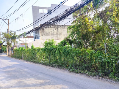 Cần bán 115m2 đất thổ cư mt đường kinh t11 gần ql1a 2