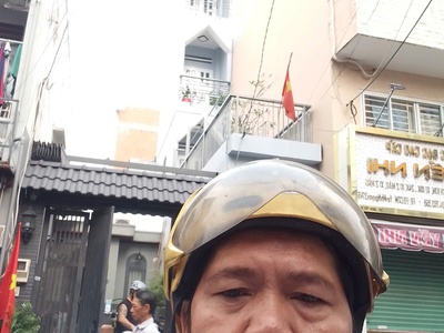 Nhà mt khu tân hương sầm uất - dt 100m2 - có sân để xe hơi rộng rãi - nhà sân vườn cực chill - bank 2