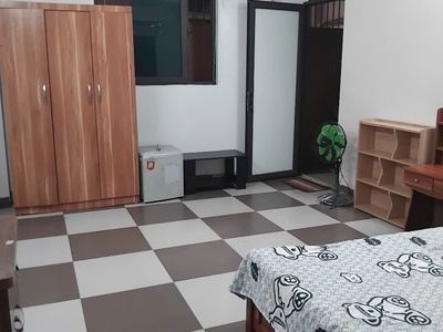 Phòng khép kín 4.5tr ngay ngõ 99 trung kính 0