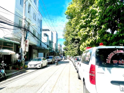 100. cho thuê nhà mặt tiền hẻm 11 nguyễn văn linh   bên hông bv đa khoa trung ương 1