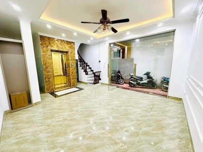 Hàng hiếm phân lô ngõ  105 xuân la vỉa hè oto  tránh - kinh doanh   58 x 7t 25,8 tỷ. 0