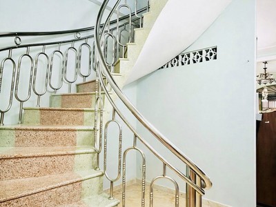 Ngay aeon mall chợ sơn kỳ đường 10m thông 112m nở hậu  2 tầng 5pn chỉ 11 tỷ tl 3