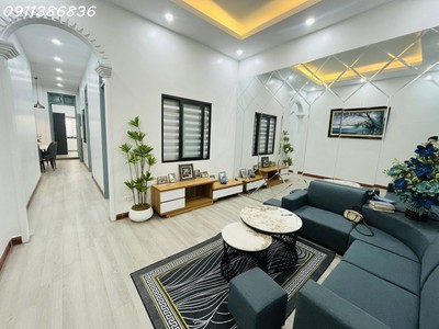 Siêu tập thể trần bình, cầu giấy 48/65m, 3pn 2vs, ô tô đỗ cổng, nội thất leng keng 0