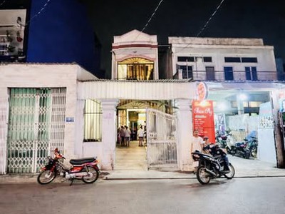 Ngay aeon mall chợ sơn kỳ đường 10m thông 112m nở hậu  2 tầng 5pn chỉ 11 tỷ tl 0