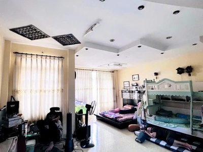 Chỉ nhỉnh 10 tỷ - 100m2-  ngang 6m  - 4 tầng - kdc bình hưng đối diện bến xe q.8 1