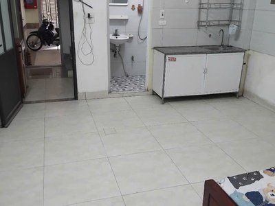 Phòng khép kín 25m2 giá 3.8tr ngay ngõ 43 trung kính 0