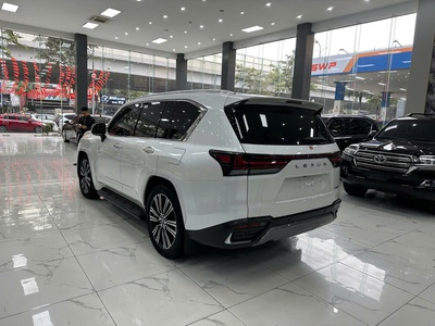 Bán xe Lexus LX600 Urban 7 chổ 2023 Một Chủ 8