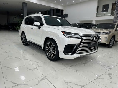 Bán xe Lexus LX600 Urban 7 chổ 2023 Một Chủ 3