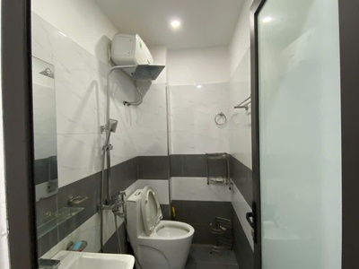 Bán nhà thiên lôi gần aeon, 40m 3 tầng, lô góc, giá 3.55 tỉ 3