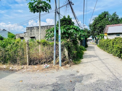 Bán lô góc 2 mặt tiền tại diên toàn, trung tâm xã, chia được 3 lô đẹp. 3