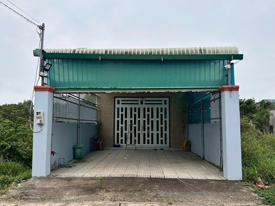 Chủ cần bán nhà đất thuộc phú mỹ- bà rịa vũng tàu  dân cư đông   trường học , chợ 1