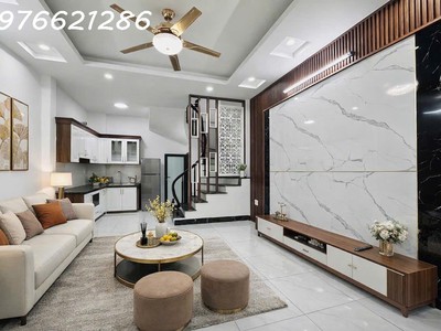 Bán nhà mới tinh thanh am   30m    giá 6,7 tỷ 3 thoáng   căn góc đầu tiên   thiết kế 5 tầng hiện 0