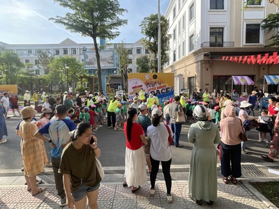  vin quảng trị   2 mặt tiền điện biên phủ  82m   giá 4.7 tỷ  dòng tiền 25tr/tháng 2