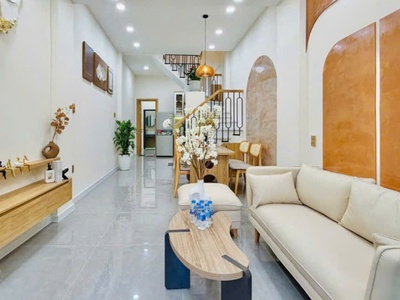 Bán gấp nhà đường số 7 gò vấp chỉ 5,79 tỷ tới 48m2, 2 tầng , tặng nội thất, hẻm ba gác thông, tiện 0