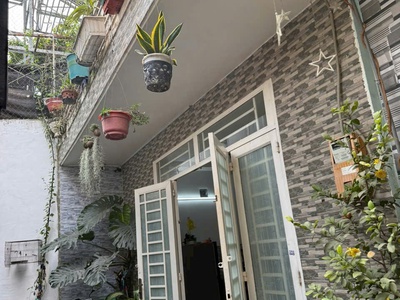 Bán gấp nhà đ số 9 giáp tân phú gần chợ 26/3 -34m2 -2 tầng đúc btct 3 tỷ 3 0