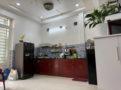 Bán gấp nhà đ số 9 giáp tân phú gần chợ 26/3 -34m2 -2 tầng đúc btct 3 tỷ 3 2