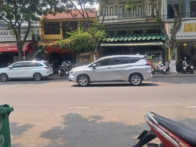 Mặt tiền nguyễn văn thoại- kinh doanh sầm uất- 3.5 tầng - dòng tiền 27 tr/ th- 1p tắm biển mỹ 0