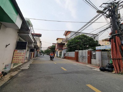 Bán đất Trâu Quỳ Gia Lâm 50m  MT 5.5m đường ô tô tránh 0989894845 Địa chỉ  Trâu Quỳ Gia Lâm Hà N 0