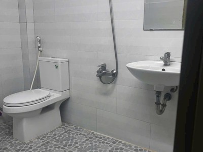 Cho thuê Tầng trệt Mặt Tiền đường số 2 Cư Xá Điện Lực P. Trường Thọ, SD 100m2 - Có thể ở, làm kho 2