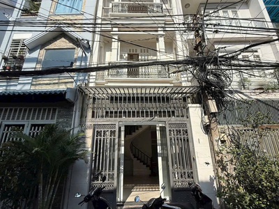 Bán Hoặc Cho Thuê Nhà MTNB 10M Ống Ích Khiêm Quận 11 1