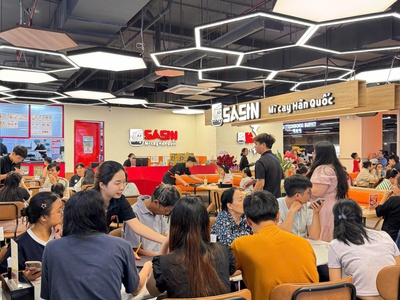 Nhượng quyền mì cay Sasin 3