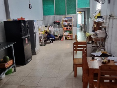 Bán nhà hxh lũy bán bích, tân phú.  119.6m   5.7m x26m x 2 tầng, 3pn gần coopmart hoà bình chỉ 8.5 2