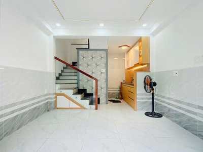 D2069 ⚡ nhà nguyễn thượng hiền gv, shr, vuông, 4 tầng, 4.x tỷ 2