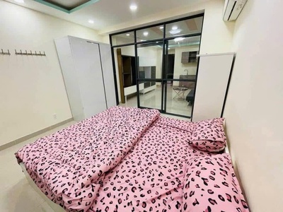  khu đất vàng q1 - sổ nở hậu - chdv 14 phòng thang máy - thuê khoán 55tr/tháng- 82m2 - 5 tầng - 4