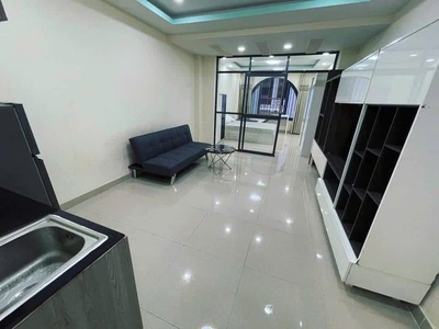  khu đất vàng q1 - sổ nở hậu - chdv 14 phòng thang máy - thuê khoán 55tr/tháng- 82m2 - 5 tầng - 0