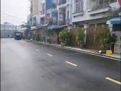 Nhà mặt tiền đường số 17 p4-q8, giá : 4,98 tỉ  tl 2