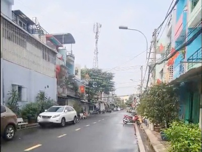 Nhà mặt tiền đường số 17 p4-q8, giá : 4,98 tỉ  tl 3