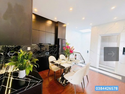 P/ lô nguyễn văn trỗi   ô tô tránh   sân chơi   thang máy   55m nhà 5 tầng 2