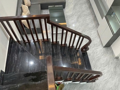 Nhà lô góc 3,5 tầng ngõ phố cô đông   hướng nam mát mẻ giá 2.7 ty 4