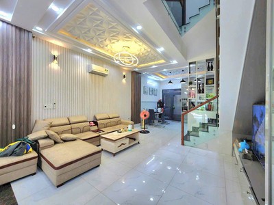  nhà sang   giá rẻ nhất khu   đừng bỏ lỡ  2