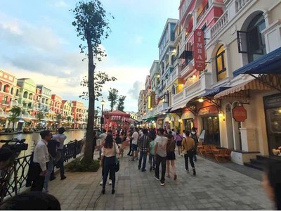  hàng hiếm   shophouse 2 mặt tiền cosmo bay  1