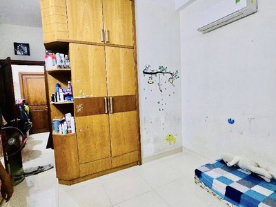 Gần chợ tân hương   hxh thông   52m    5 tầng   5 phòng ngủ   chỉ 8.x tỷ tl 2