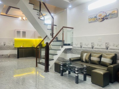 Siêu phẩm căn góc lâm văn bền -phường tân kiểng q7, ngang 4.8m cực thoáng . hiếm có khó tìm 1