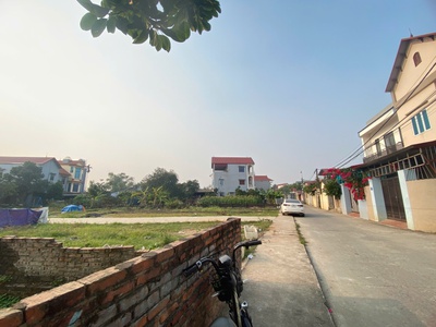 Bán đất thuỵ hương- phú cường gần kđt quang minh 80m2, ô tô vào đất, cách võ văn kiệt 300m 1