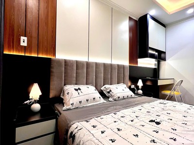 Bán nhà đàm quang trung long biên - 5 tầng - xây mới - full nội thất - 30m ra ô tô tránh 4