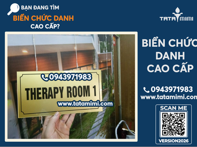 Biển phòng ban mica treo dây màu vàng 1