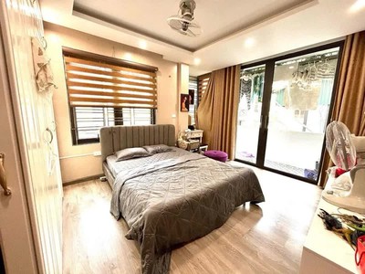 Linhhk cho thuê nhà riêng yên phụ   ô tô đỗ cửa   5 phòng ngủ 4