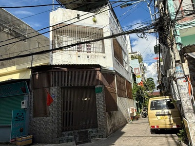 Cho thuê nhà nguyên căn   hẻm xe hơi   2 mặt tiền   hương lộ 2, bình tân 0