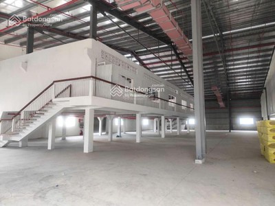 Cho thuê nhà kho 200M2 MT Hoà Hải - Ngũ Hành Sơn, sẵn điện, giá 10 triệu 0