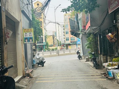 Bán nhà vũ hữu. thanh xuân. diện tích 50m x3 tầng. mặt tiền 3.5m. giá bán 18.8 tỷ 0