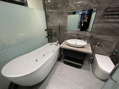 Cho thuê căn hộ 1 ngủ  35m2  Vinhomes Marina. 3