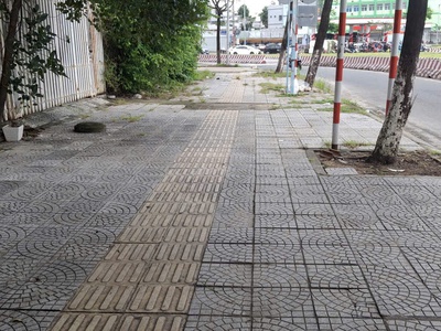 Đất hơn 100m    hướng đông nam   tt khuê trung   giá dưới 10 tỷ 3