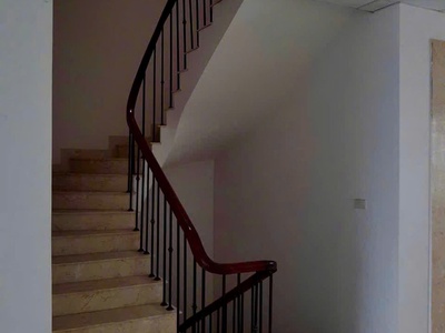 Cho thuê nhà mặt sông sét   gần cầu kim đồng  150m 3