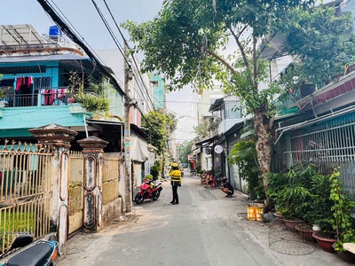 Bán nhà mtkd khu gò dầu    3.3 30    dt 95m    2 tầng btct   chỉ 10 tỷ tl chủ 3