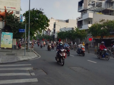 Siêu phẩm nhà mtkd -51m2 x 3 - ngang 4.3m - trung tâm tân sơn nhì -dòng tiền ổn định - sổ hồng 3