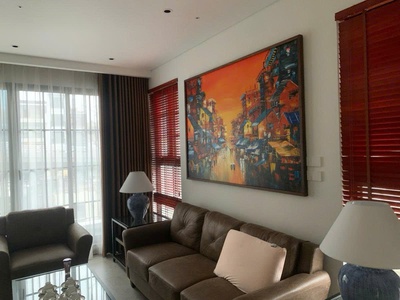 Bán nhà mặt phố hồng tiến 89/105m 5 tầng thang máy lô góc ô tô 33 tỷ 1